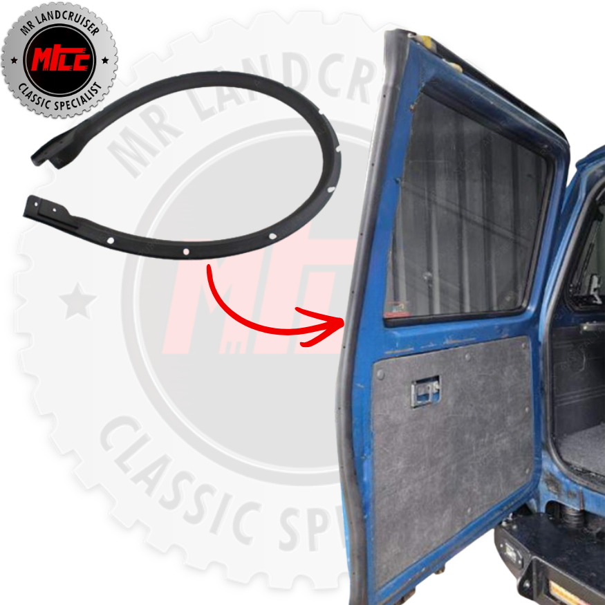 Full Moulded Centre On-Barn Door Seal suits 60 Series Toyota Landcruiser (1980–1990)