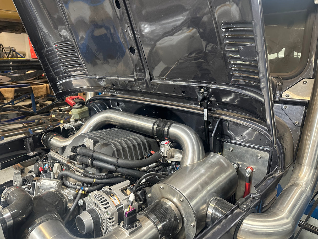 Installed Bonnet Strut Kit for toyota landcruiser 40 series