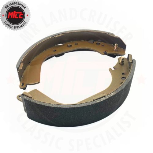 2 of the Toyota Landcruiser 4WD Rear Drum Brake Shoes that suit 40 60 70 & 80 series landcruisers