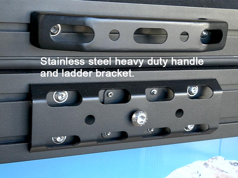 AX27™ Clamshell Rooftop Tent