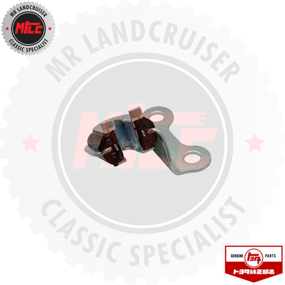 rear view of Genuine Bracket Sub Assy Accelerator Control Cable suits Toyota Landcruiser HZJ HDJ